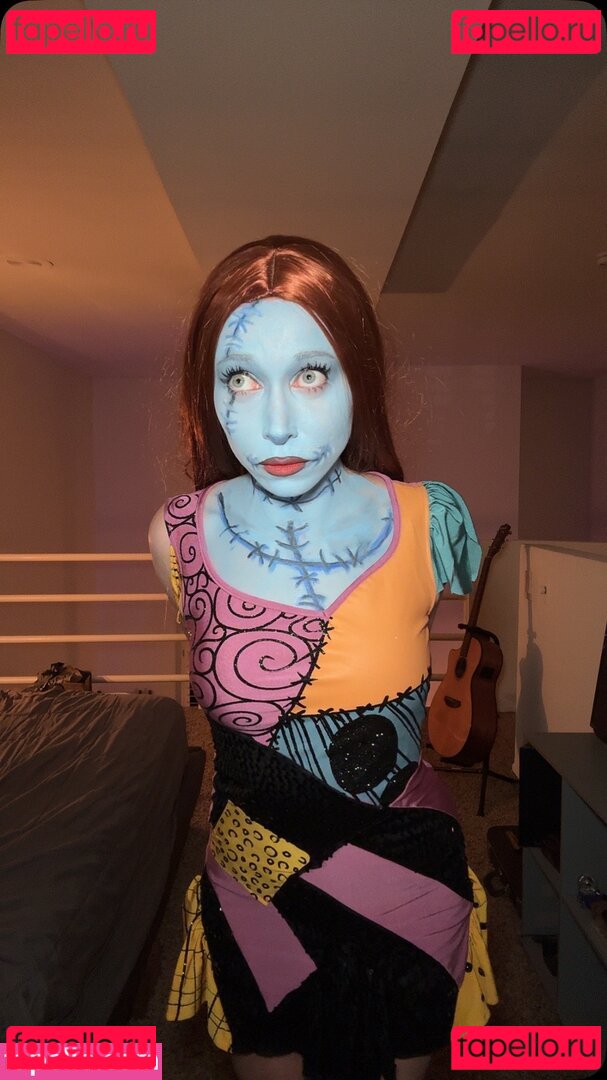 Ayytrae / angelicatrae / omgcosplay Onlyfans Photo Gallery 