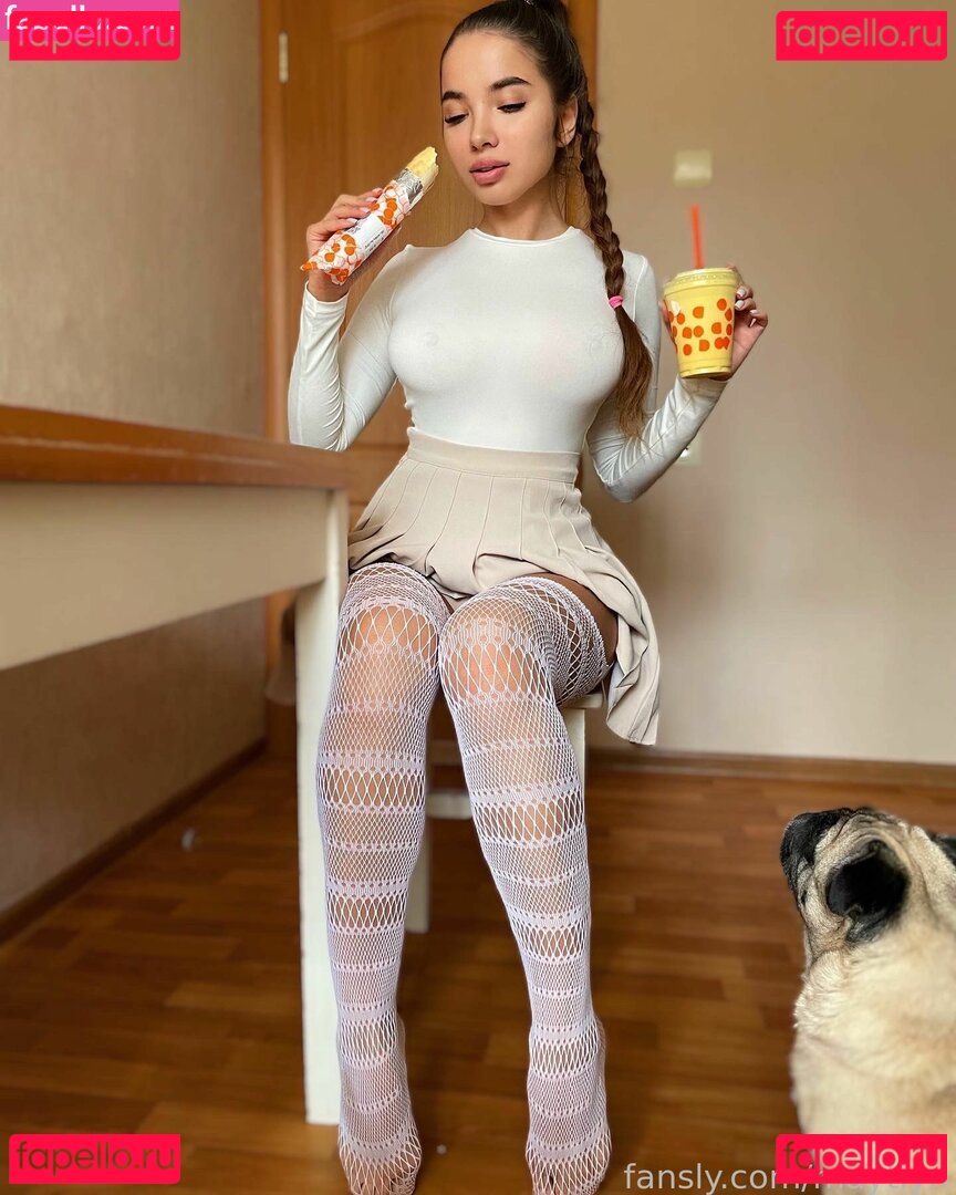 may_tiyn Nude Onlyfans Photo 21