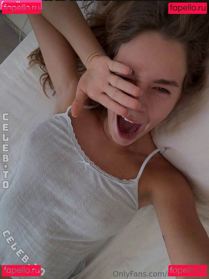 Anna Maligoshika / maligoshik / malygonnn Onlyfans Photo Gallery 