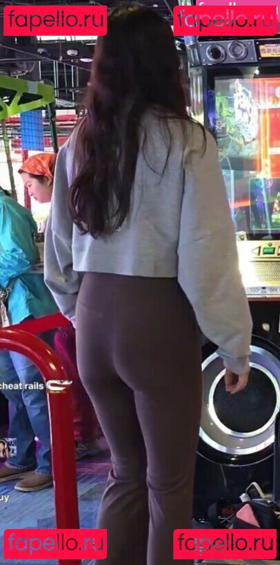 PotasticPanda / mmoxreview / mxrlovesfans Onlyfans Photo Gallery 