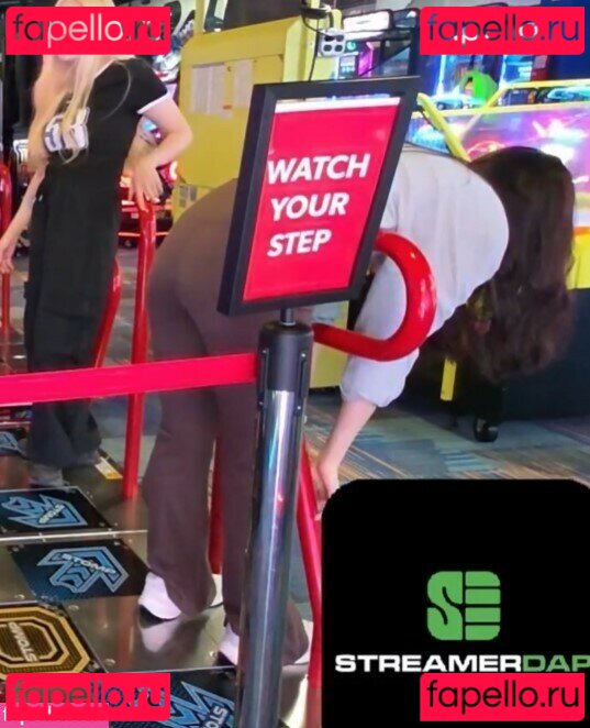 PotasticPanda / mmoxreview / mxrlovesfans Onlyfans Photo Gallery 