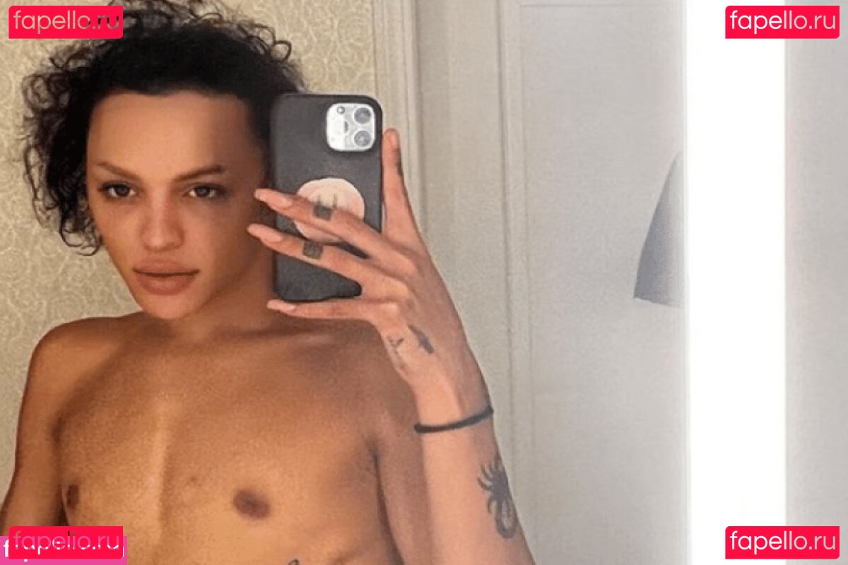 Pabllo Vittar Nude Onlyfans Photo 35