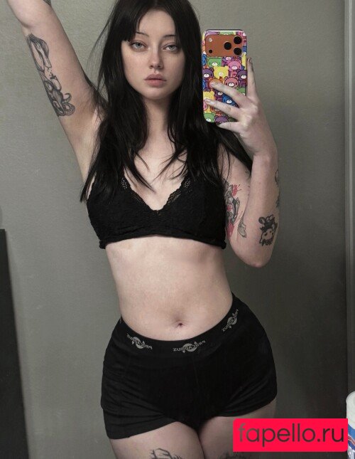 Arisa Vurr Nude Onlyfans Photo 10