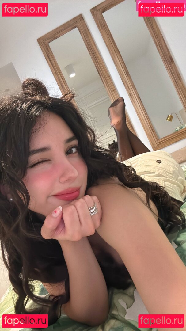 Deargia Nude Onlyfans Photo 6