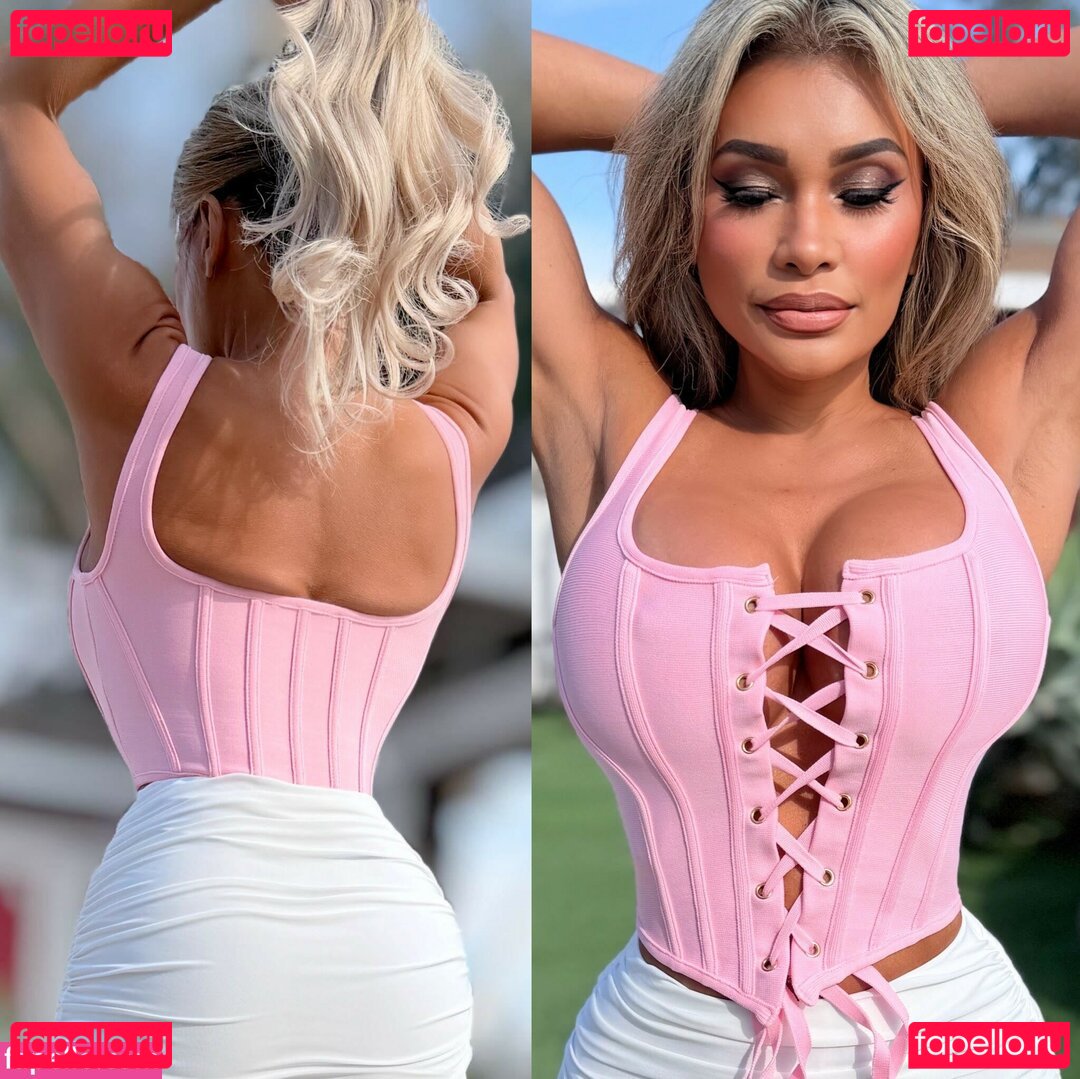 Connie Elizabeth Nude Onlyfans Photo 10