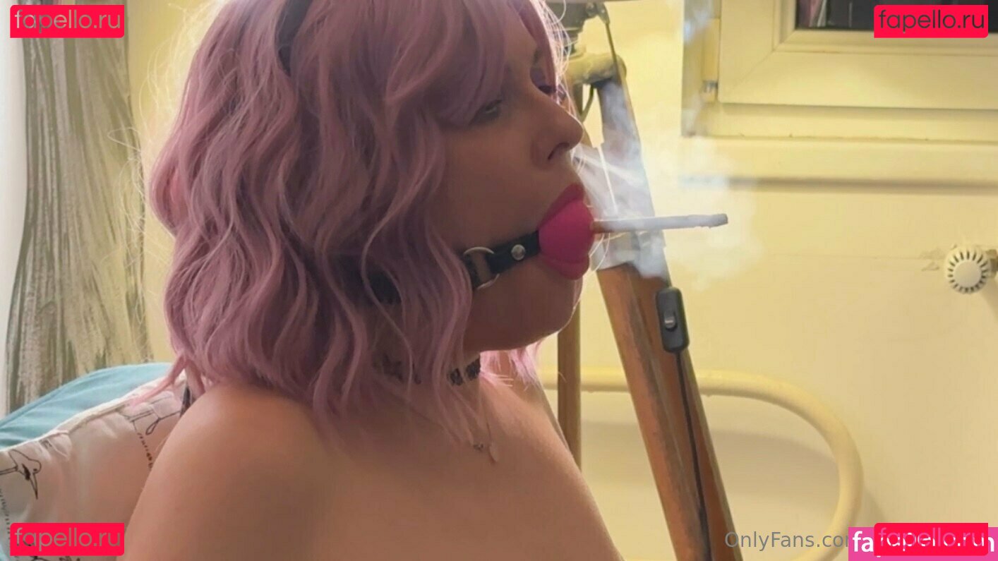 jojo.sm0king / jojosmoking Onlyfans Photo Gallery 