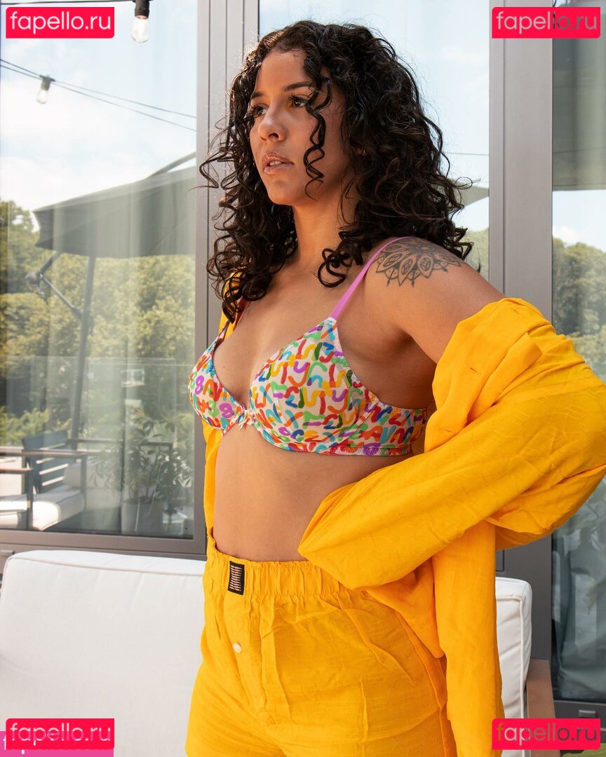 Maleni Cruz / malenicruz Onlyfans Photo Gallery 