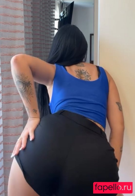 Beca Barreto Nude Onlyfans Photo 38