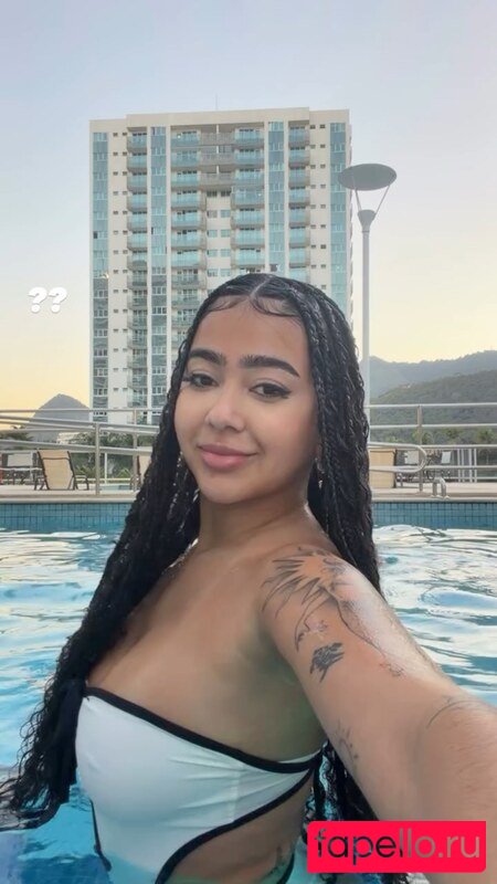 Beca Barreto Nude Onlyfans Photo 31