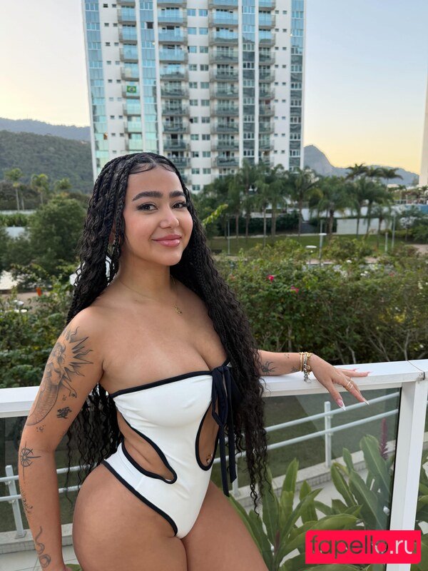 Beca Barreto Nude Onlyfans Photo 25