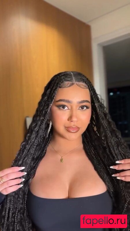 Beca Barreto Nude Onlyfans Photo 13
