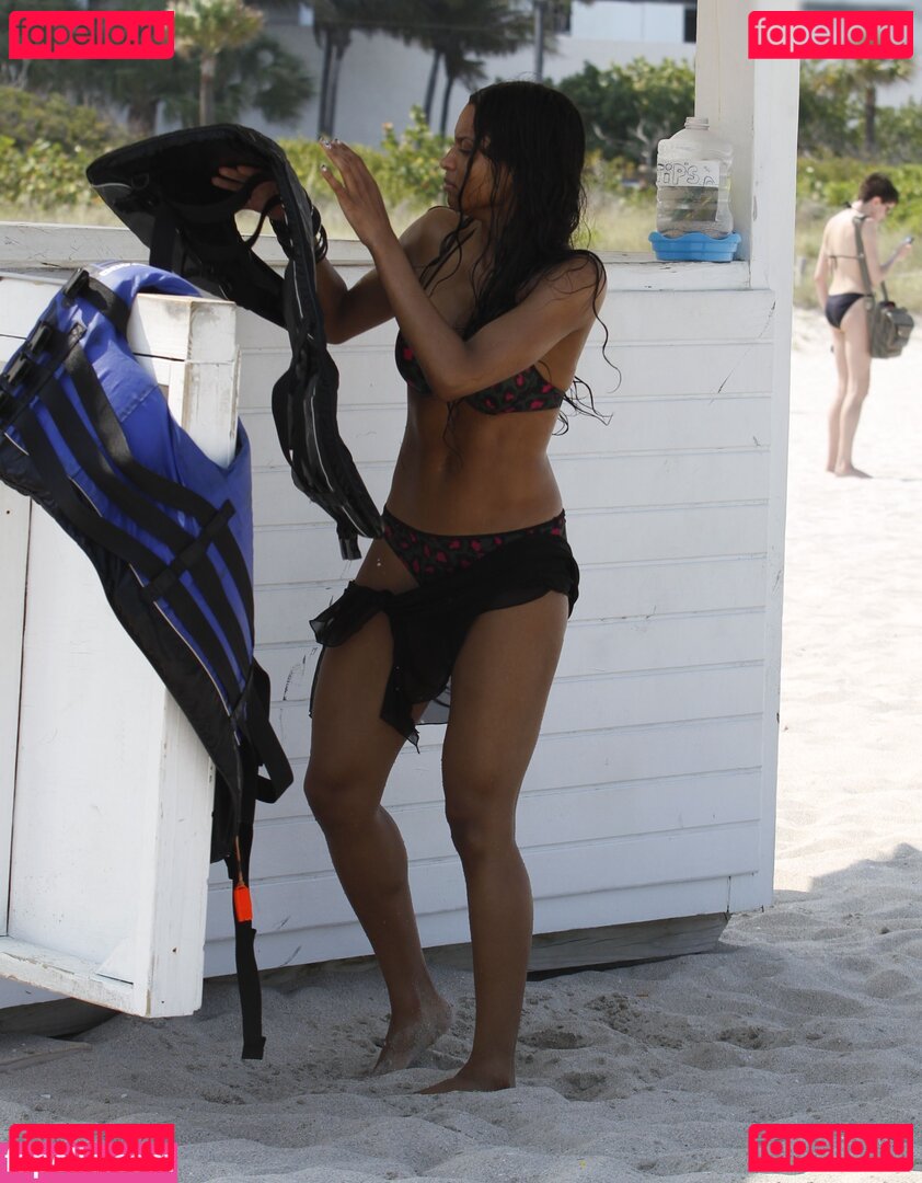 Ciara / liveandsetsail Onlyfans Photo Gallery 