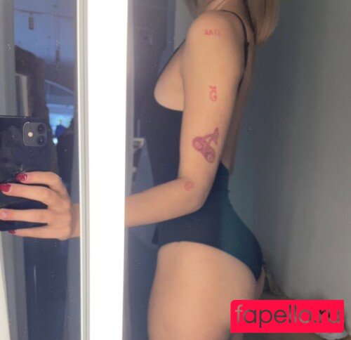 Savwap Nude Onlyfans Photo 5