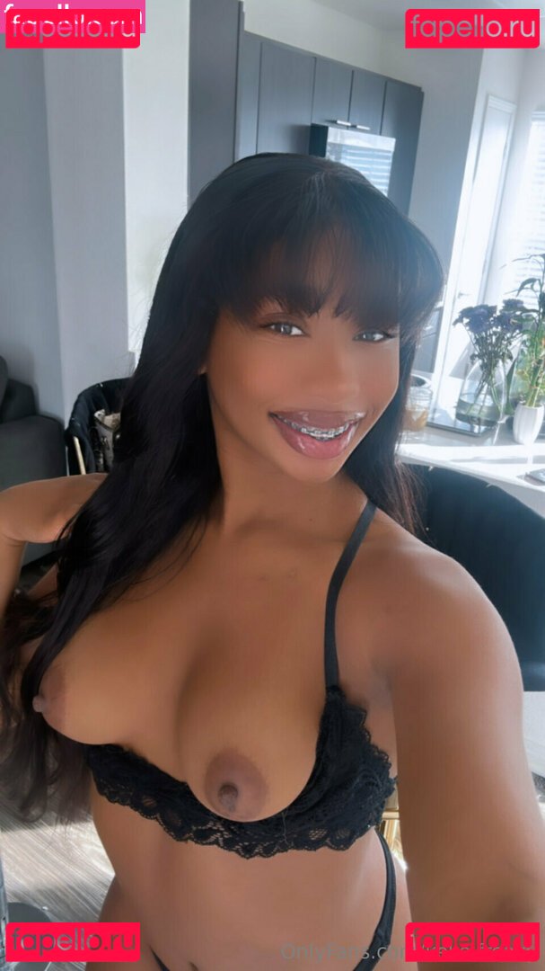 IeshaMarie20 Nude Onlyfans Photo 40
