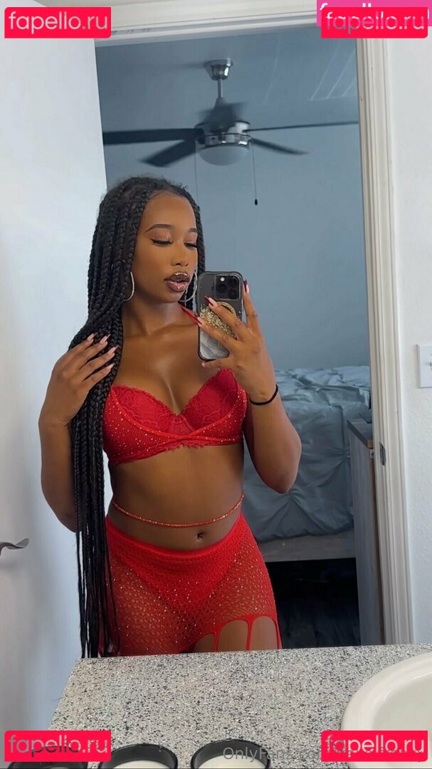 IeshaMarie20 Nude Onlyfans Photo 38