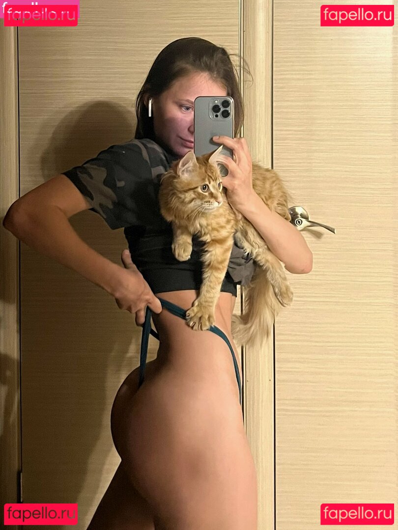 Toma Efremova / TomaEfremova Onlyfans Photo Gallery 