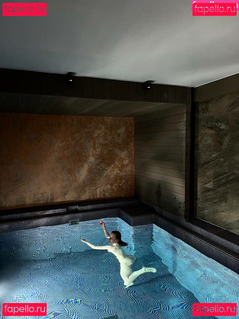 Toma Efremova / TomaEfremova Onlyfans Photo Gallery 