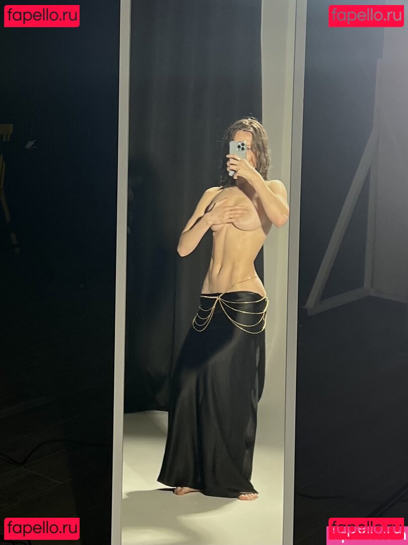 Toma Efremova / TomaEfremova Onlyfans Photo Gallery 