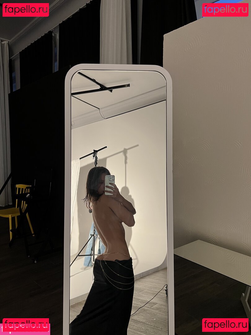 Toma Efremova / TomaEfremova Onlyfans Photo Gallery 