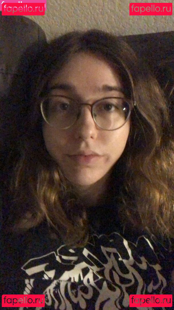 TallyWyte / goatedtranny Onlyfans Photo Gallery 