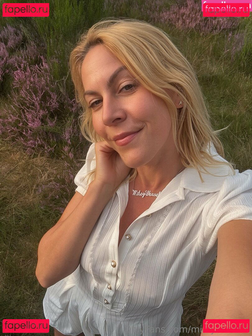 MileyWeasel / miley-weasel / mileyweasel_official Onlyfans Photo Gallery 