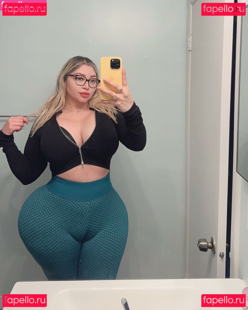 Desiy Garcia / misscurvydoll Onlyfans Photo Gallery 