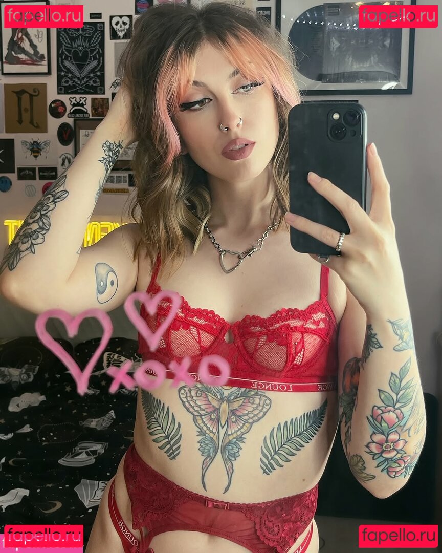Bmthellie Nude Onlyfans Photo 5