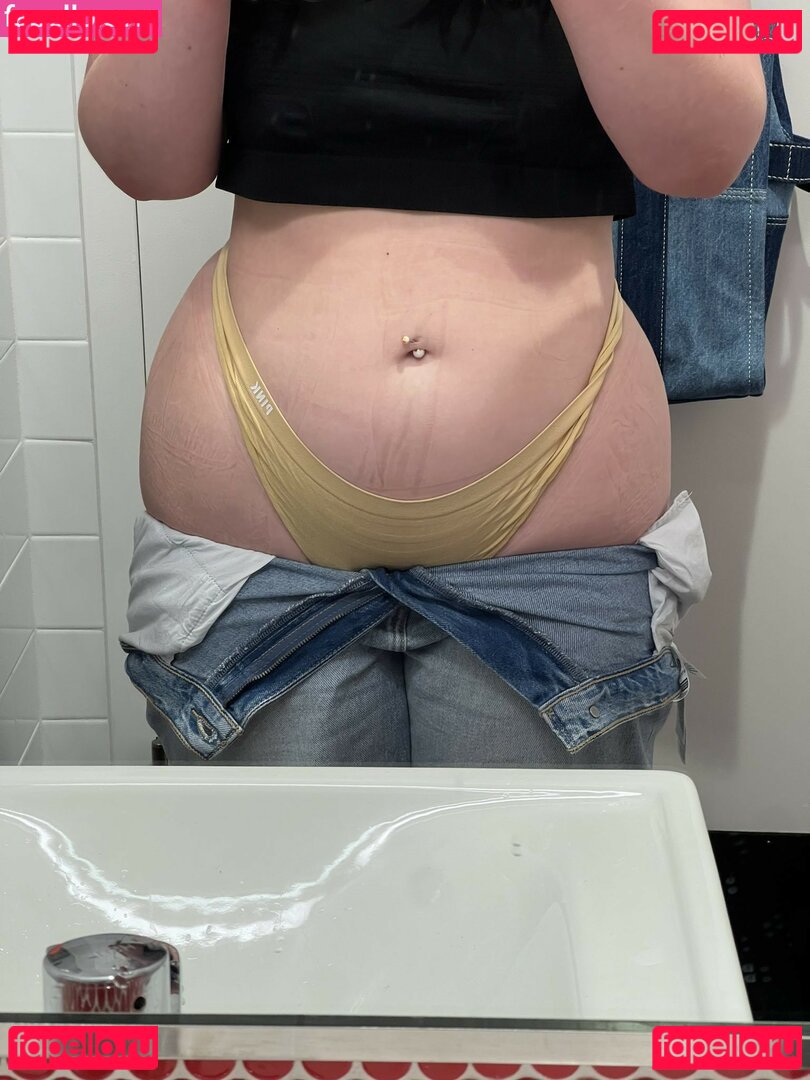 pawgalert Nude Onlyfans Photo 34