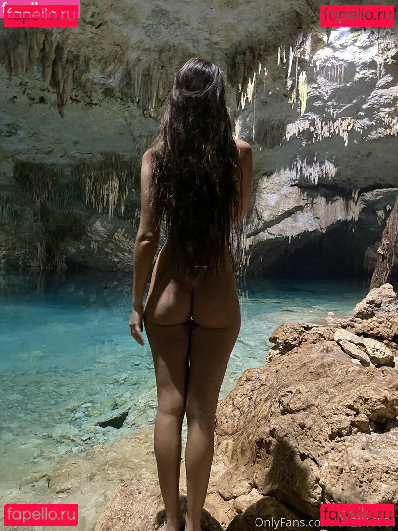 Explorewithsara / exploresara Onlyfans Photo Gallery 