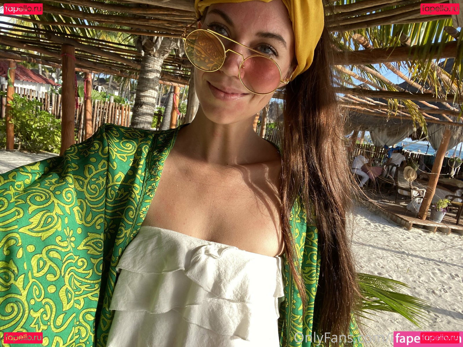 Explorewithsara / exploresara Onlyfans Photo Gallery 