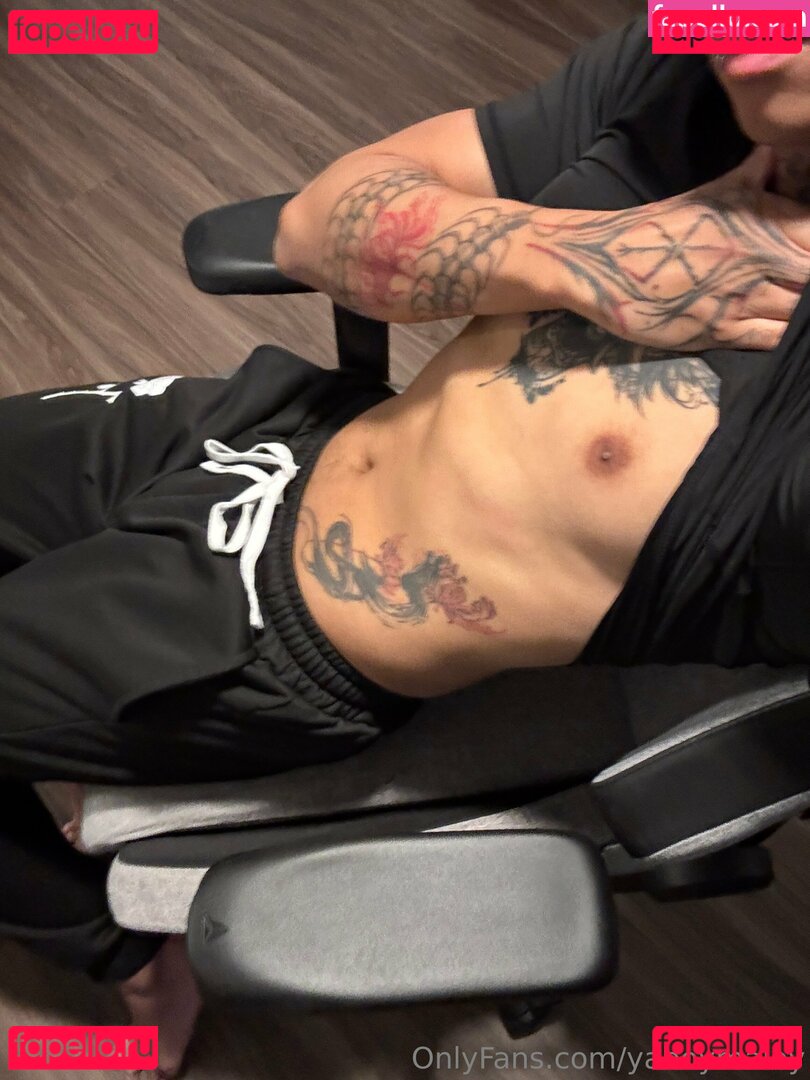 ya_boy_maloy / yaboymaloy Onlyfans Photo Gallery 