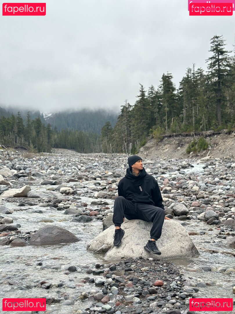 ya_boy_maloy / yaboymaloy Onlyfans Photo Gallery 