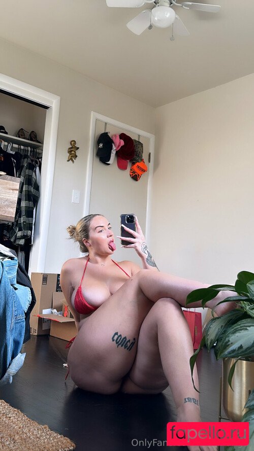 Adrienne Nude Onlyfans Photo 32