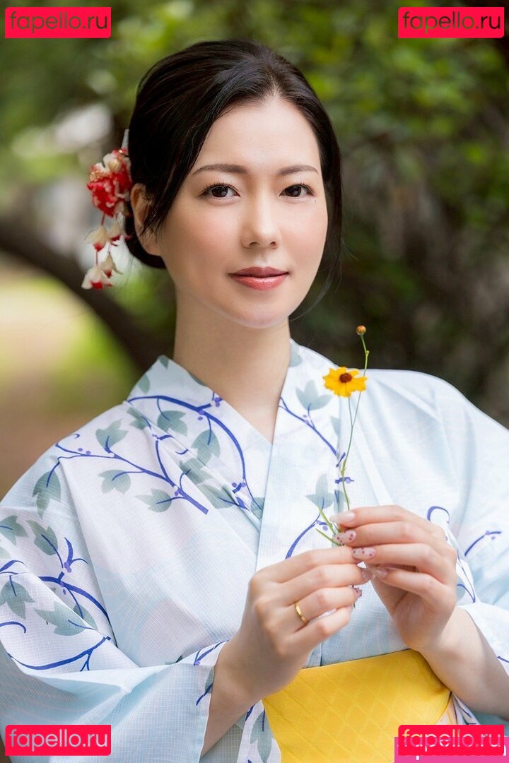 Hikari Misaki / misshikari Onlyfans Photo Gallery 