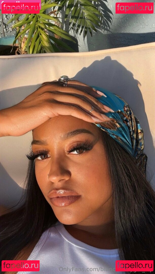 b_iancaaaaaa / biancababygirl_vip Onlyfans Photo Gallery 