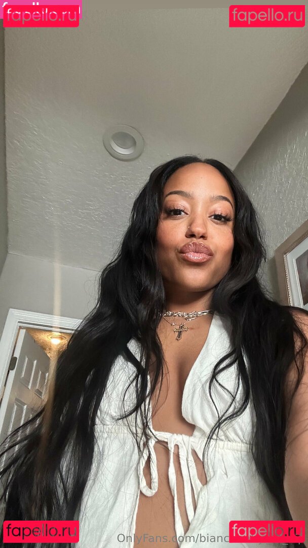 b_iancaaaaaa Nude Onlyfans Photo 23