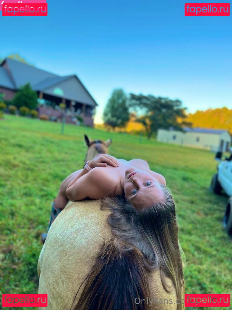 keira43 / keiragirnus Onlyfans Photo Gallery 