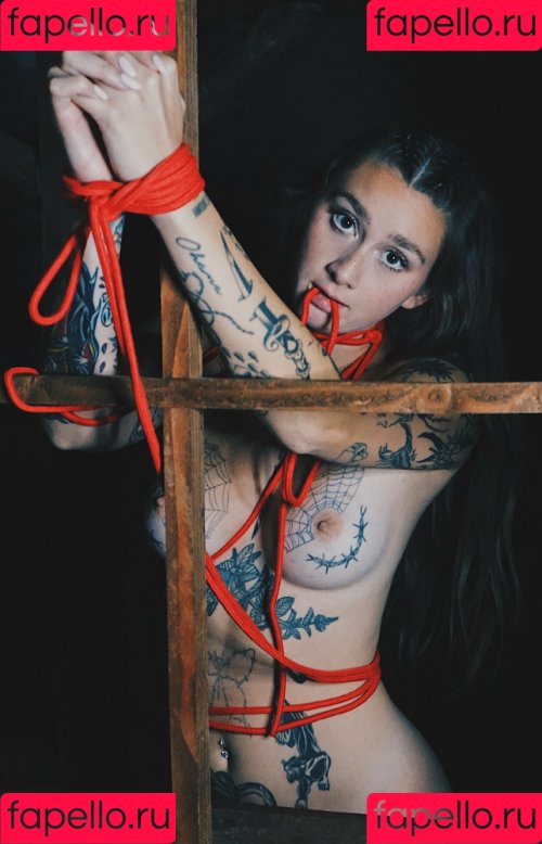 Sarah.Mariee Nude Onlyfans Photo 25