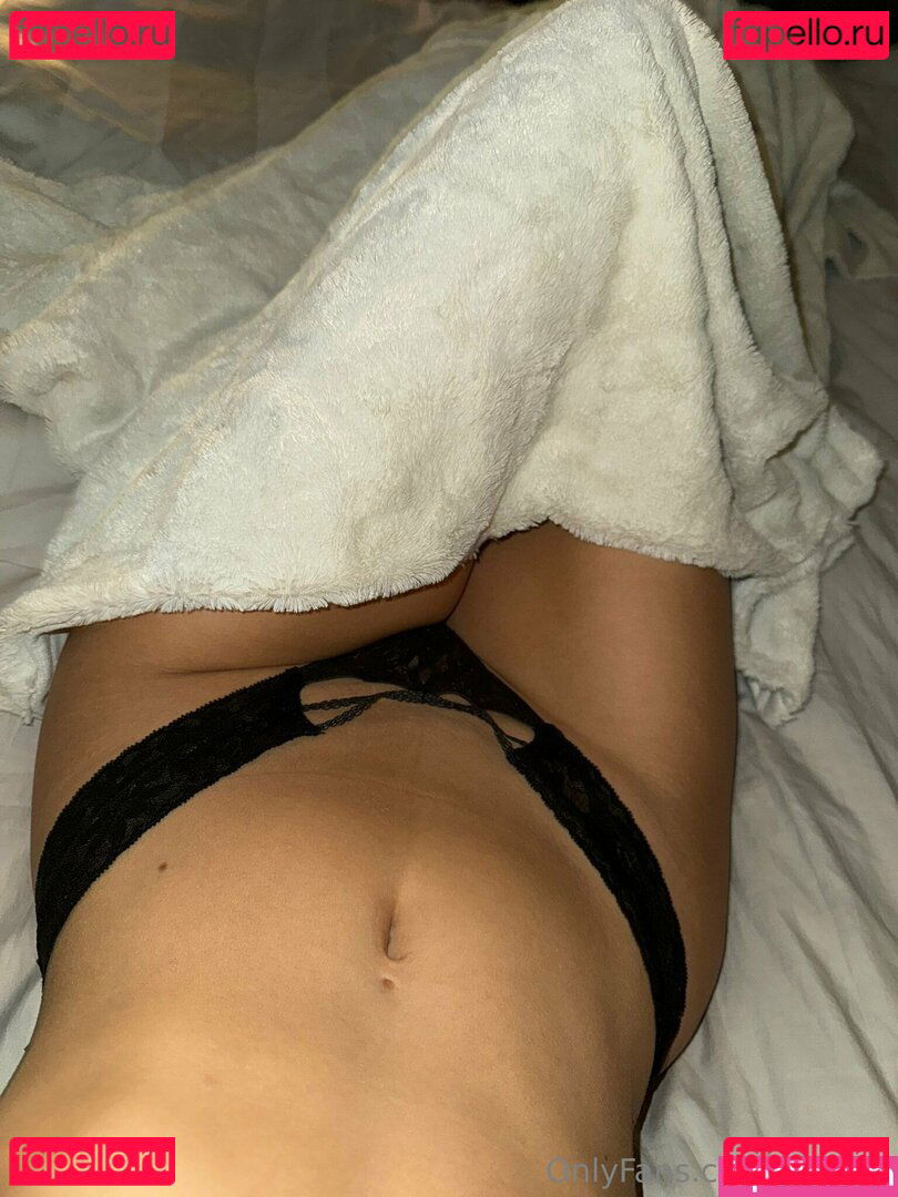 Thea-876 / theazita876 / vilmaalindq Onlyfans Photo Gallery 