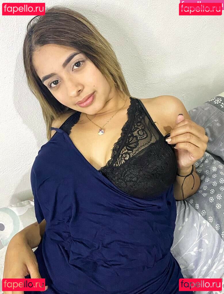 Estef6304 Onlyfans Photo Gallery 