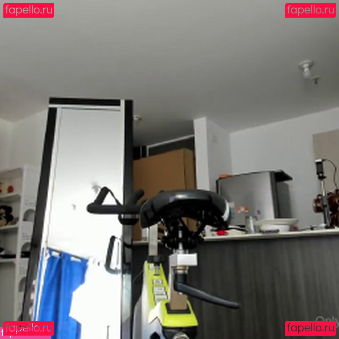 Andrea Duque / andreaduqueofficial / duque_20_7 Onlyfans Photo Gallery 