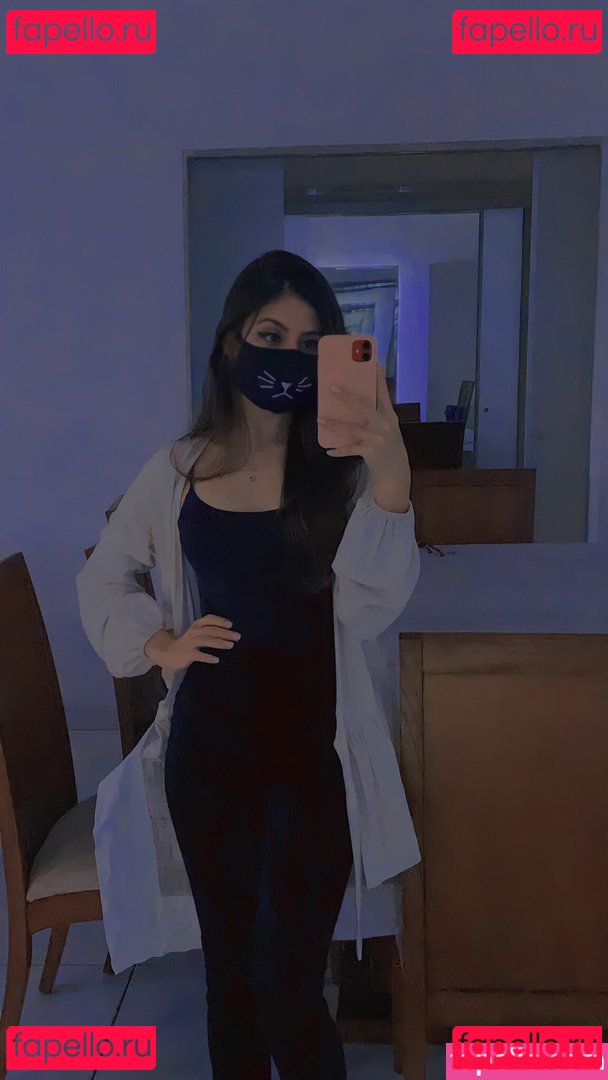 Ingrid Larissa / _ingridlarissa / yayahuz Onlyfans Photo Gallery 