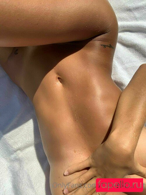 Tantot Twins Nude Onlyfans Photo 4