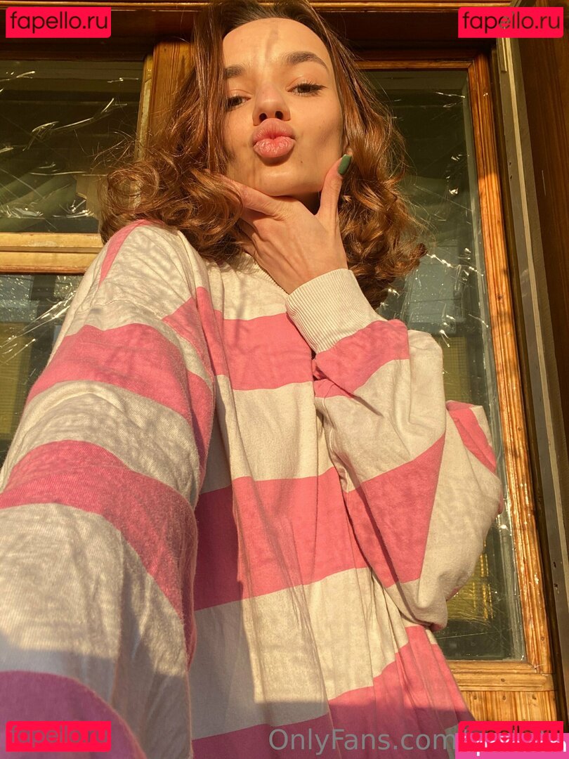 vertuta / vertutaua Onlyfans Photo Gallery 