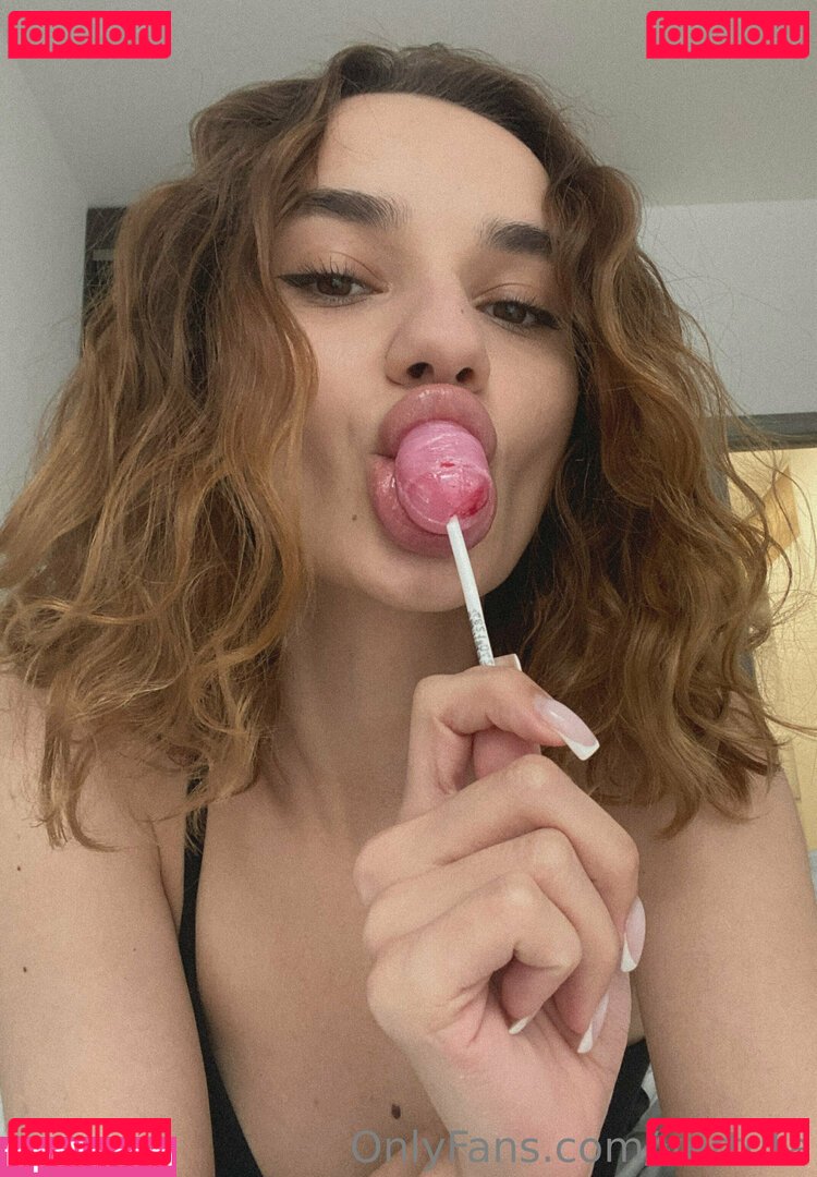 vertuta Nude Onlyfans Photo 112