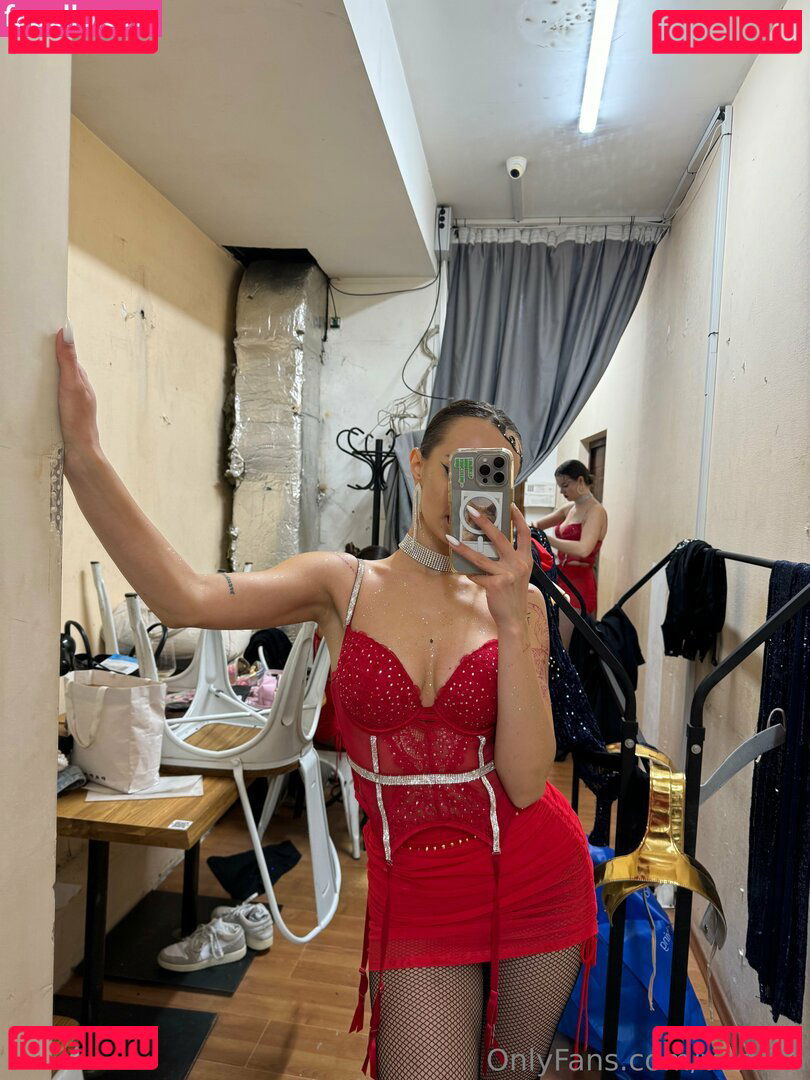 vertuta / vertutaua Onlyfans Photo Gallery 