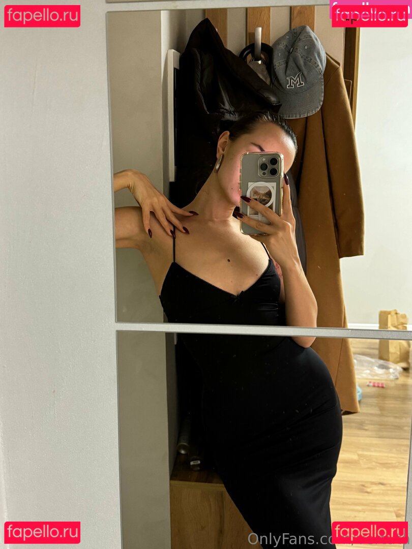 vertuta / vertutaua Onlyfans Photo Gallery 