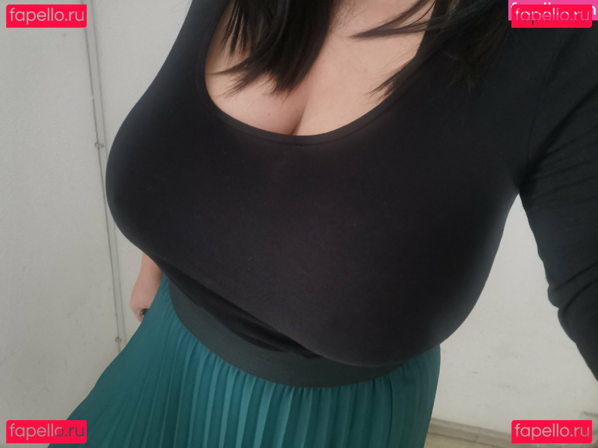 NextDoorQueen / nextdooqueen_ Onlyfans Photo Gallery 