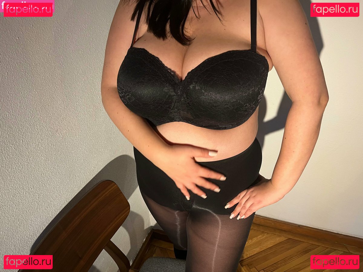 NextDoorQueen / nextdooqueen_ Onlyfans Photo Gallery 