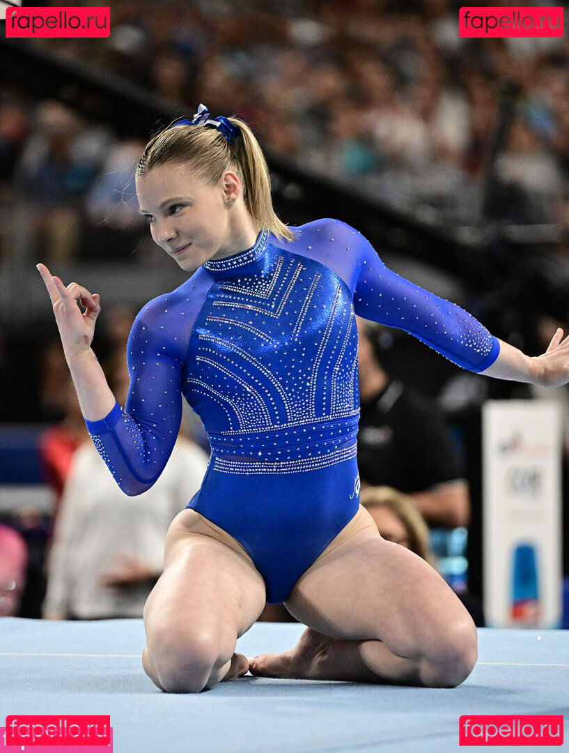 Jade Carey / jadeacarey / jadecarey Onlyfans Photo Gallery 